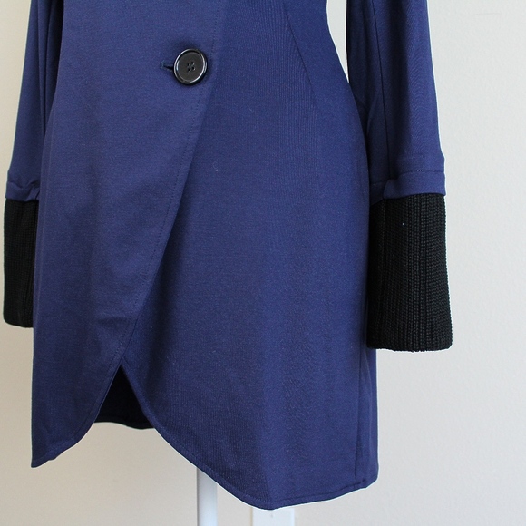 VENUS NEW Asymmetrical Button Jacket Navy Blue - Picture 3 of 8